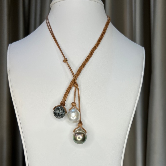 Tahitian Pearls and Blue Diamond on Leather Cord - Picture 1 of 1
